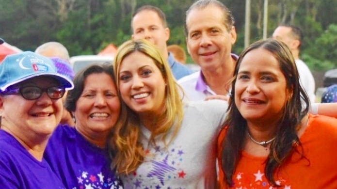 Primera dama participÃ³ activamente de evento Relevo por la Vida en Aguas Buenas