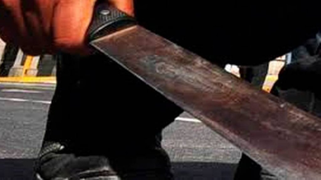  Arrestan a sujeto de 54 a&ntilde;os que amenaz&oacute; con un machete a su hermana en Hormigueros 