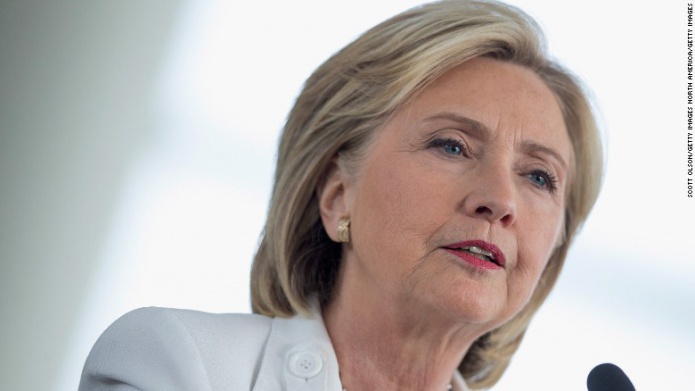 'Lo siento': Hillary Clinton se disculpa por el 'error' de usar correo privado