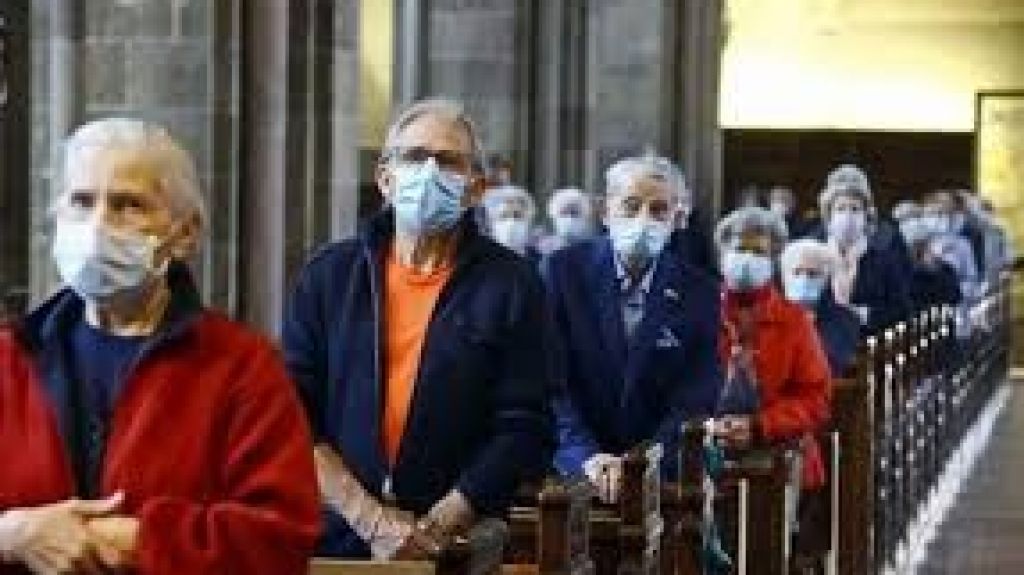  OMS advierte que mayor&iacute;a de la gente sigue siendo susceptible al coronavirus 