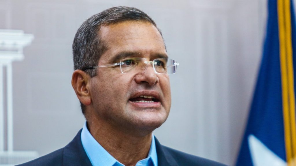  De viaje el gobernador 