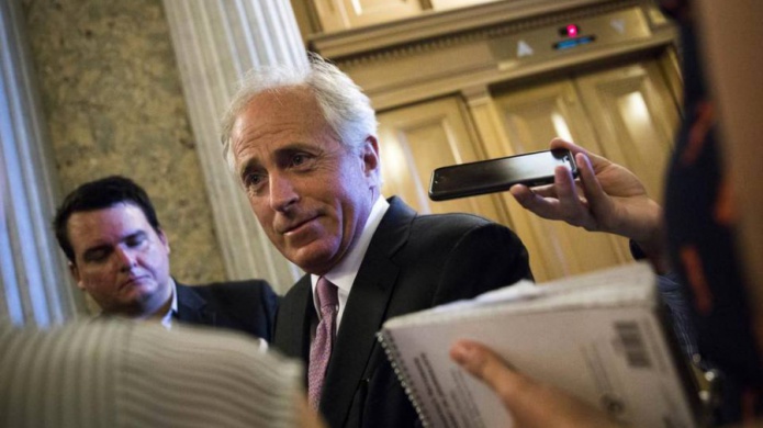 Senador de EEUU se reÃºne en Caracas con miembros del gobierno y la oposiciÃ³n