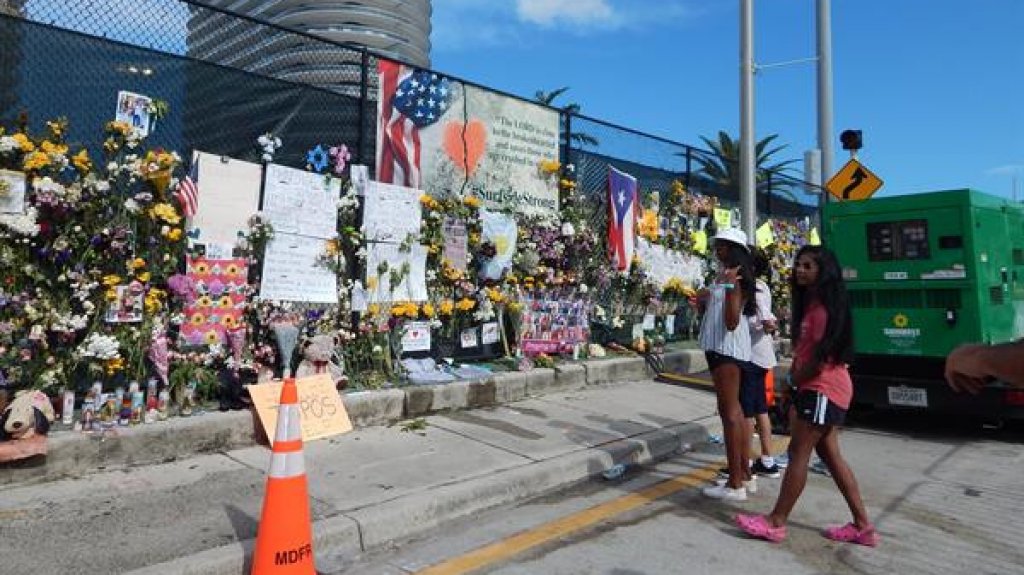  Sube a 94 la cifra de v&iacute;ctimas identificadas del derrumbe en Surfside 