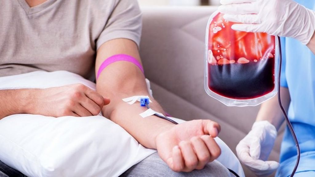  Sangr&iacute;a a beneficio del Banco de Sangre del Centro M&eacute;dico 