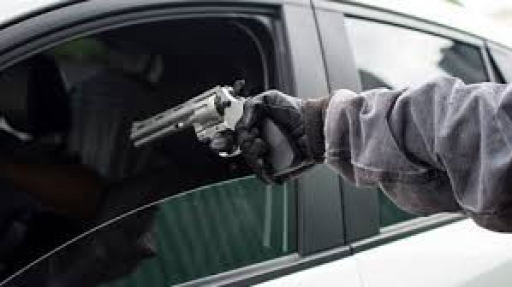  Se reporta &ldquo;Carjacking&rdquo; en monumento de la PR-165 en Dorado 