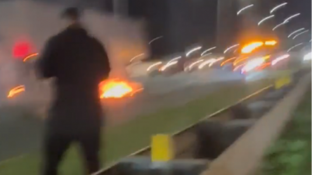  Video: Una mujer muerta y un hombre herido en accidente de motora en la Baldorioty 