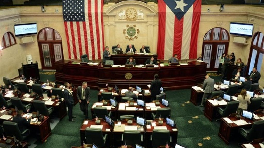  La C&aacute;mara de Representantes de Puerto Rico instituye la Beca Mart&iacute;nez Nadal 