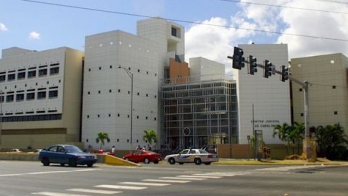 Vandalismo en el  Centro Judicial de Carolina