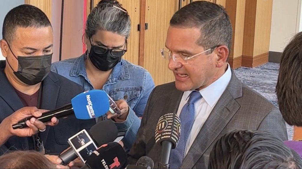  &iexcl;Se le pone dif&iacute;cil la situaci&oacute;n a Bladimir Putin luego que Pierluisi firmara orden Sancionando a Rusia! &ldquo;Sarcasmo&rdquo; 