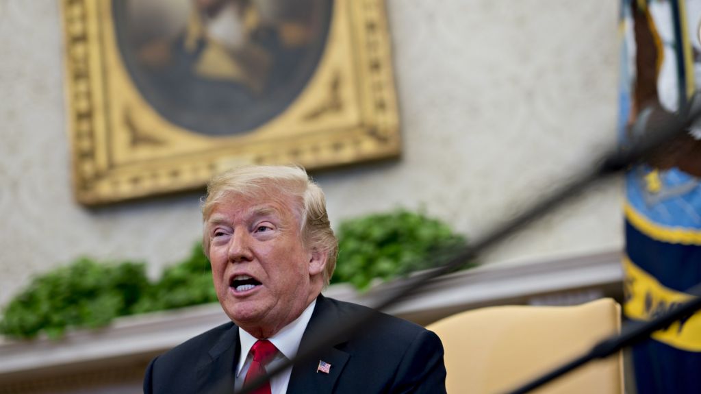  EE.UU. pausa su actividad para recordar a los militares fallecidos en combate 