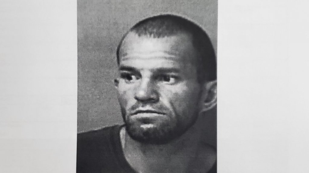  Arrestan a sujeto que se fugo del tribunal de Arecibo 