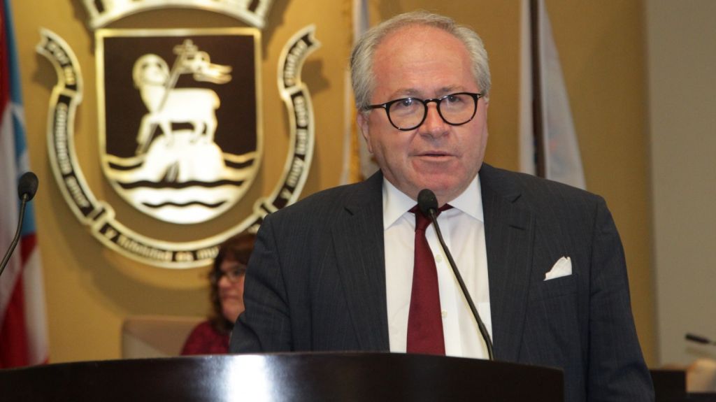  Legislatura Municipal de San Juan cataloga de inconstitucional reforma educativa aprobada por el gobernador 