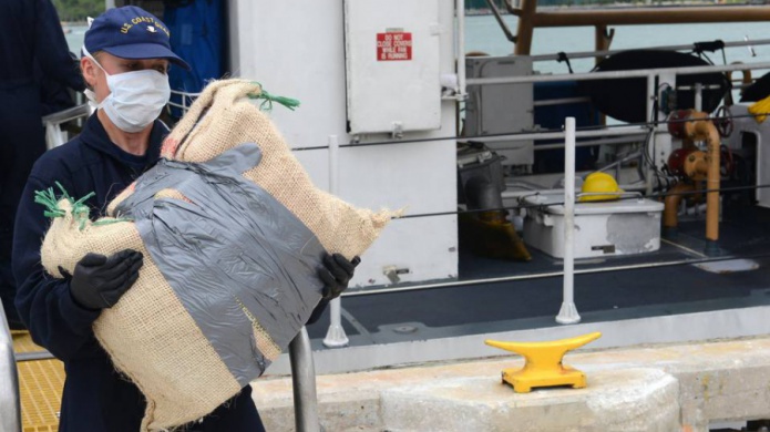 Autoridades de EEUU incautan media tonelada de cocaÃ­na cerca de Dominicana