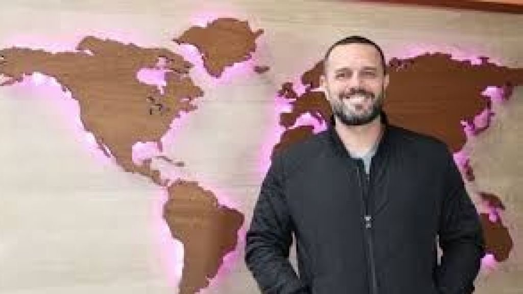  Vea video: La comida de los inmigrantes se cuela en el barrio de Trump 