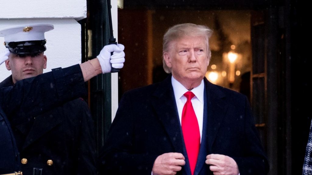  Trump descarta sacar tropas de Irak y retira su amenaza a monumentos iran&iacute;es 