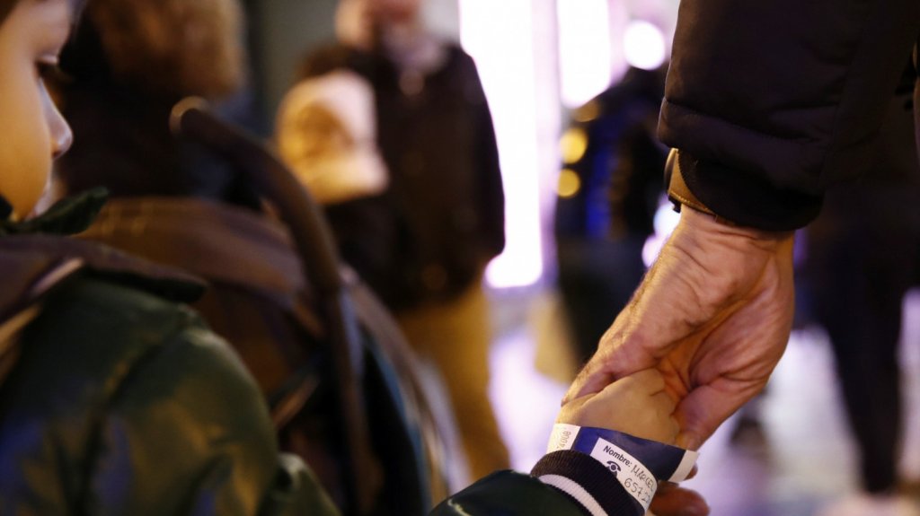  El Gobierno dar&aacute; hasta 300 d&oacute;lares mensuales por hijo menor desde julio 