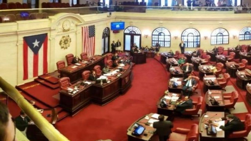  Senadores expresan regocijo por salida de V&aacute;zquez Rivera del DRNA 