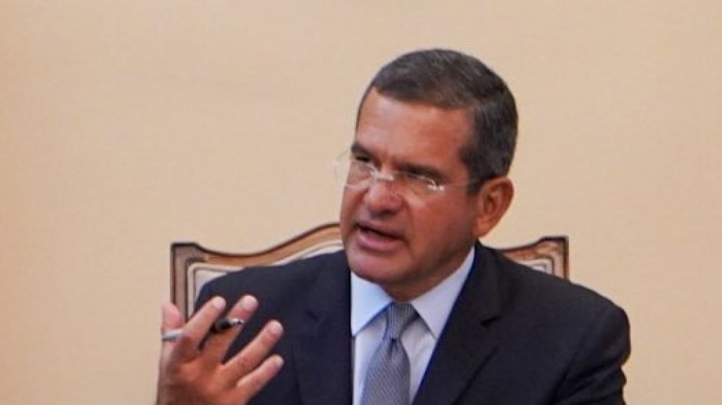  Reuni&oacute;n del gobernador con representantes del magisterio en La Fortaleza, tras masivas protestas de maestros 