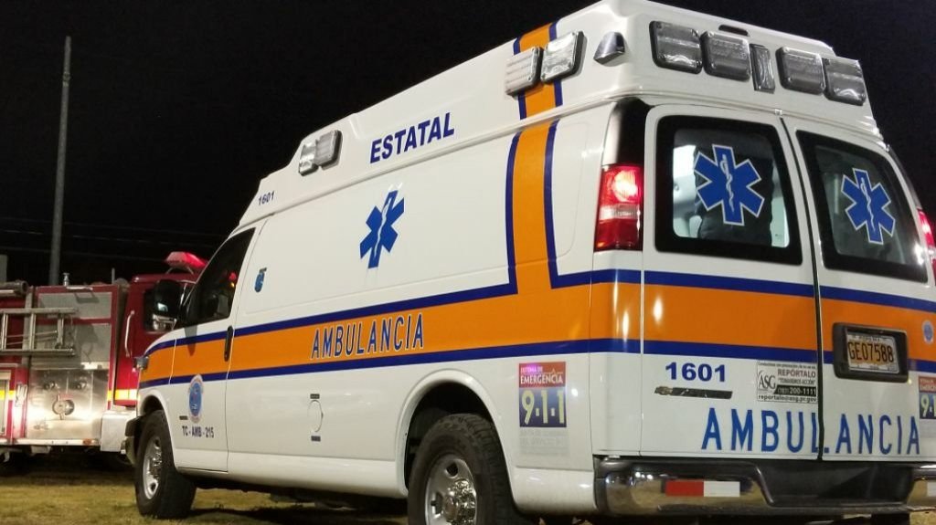  Mujer pierde la vida al caer por un risco con su auto en Orocovis 