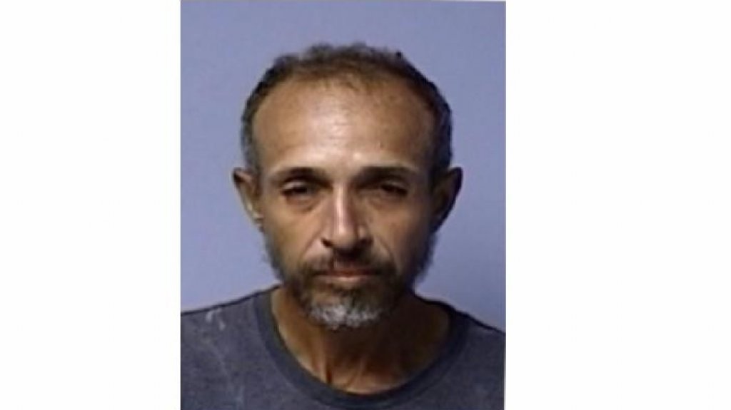  A la cárcel hombre arrestado por un vehículo robado en Carolina 