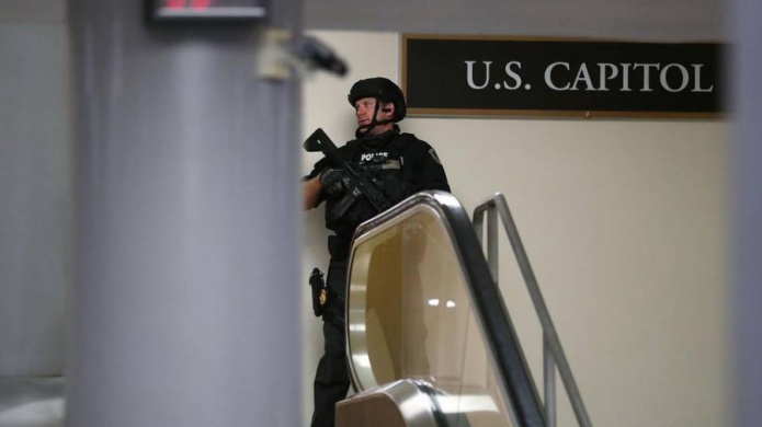 Reabren Capitolio de EEUU tras alerta de seguridad