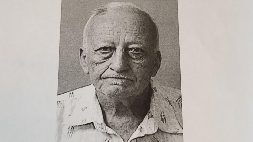  Radican cargos a septuagenario por ley de armas y maltrato de envejecientes en Aibonito 