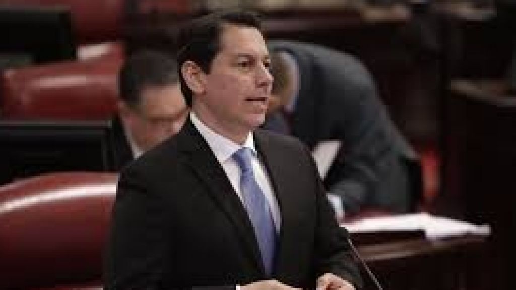  Senador del PIP radica proyecto para crear Ley que viabilice el acceso a la justicia de las personas sordas 