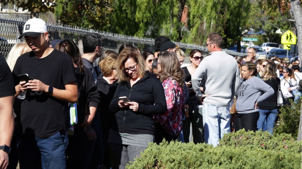  Muere el presunto autor del tiroteo con 2 muertos en escuela de California 