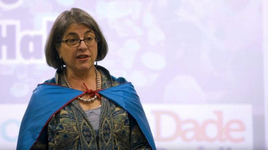  La alcaldesa del condado de Miami-Dade da positivo a la prueba de covid-19 