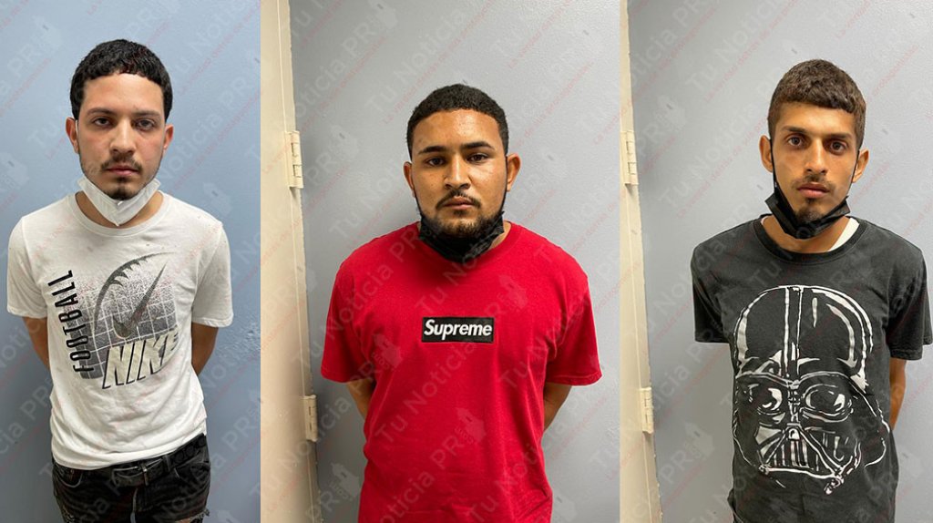  Video: Esta noche arrestan a 3 hombres fuertemente armados en Toa Alta 