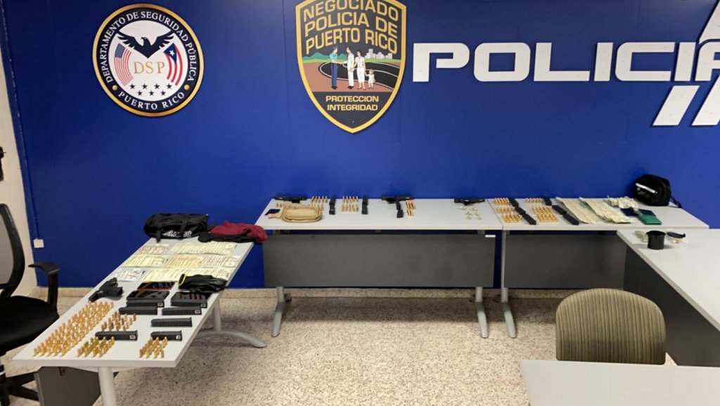  22 arrestados, drogas, armas y autos ocupados en operativo por violaci&oacute;n a Orden Ejecutiva 