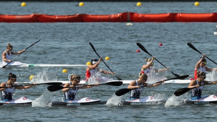Vega Alta apoya a atleta de canotaje puertorriqueÃ±o en RepÃºblica Checa