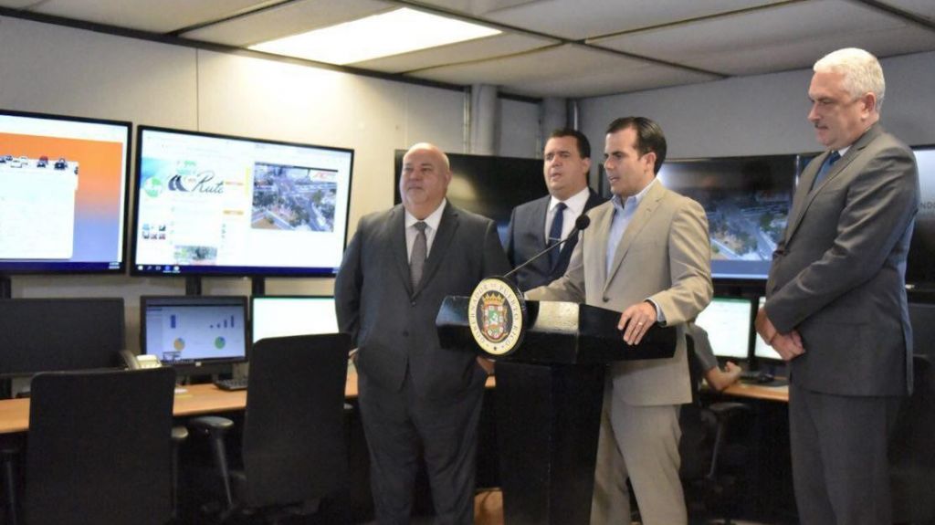  Rossell&oacute; da a conocer inversi&oacute;n de 625 millones para el mantenimiento y la reestructuraci&oacute;n de las carreteras en la Isla 