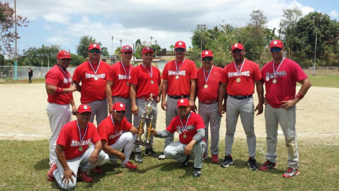 BOMBEROS SE PROCLAMAN CAMPEONES DE SOFTBALL DE AEELA 
 
