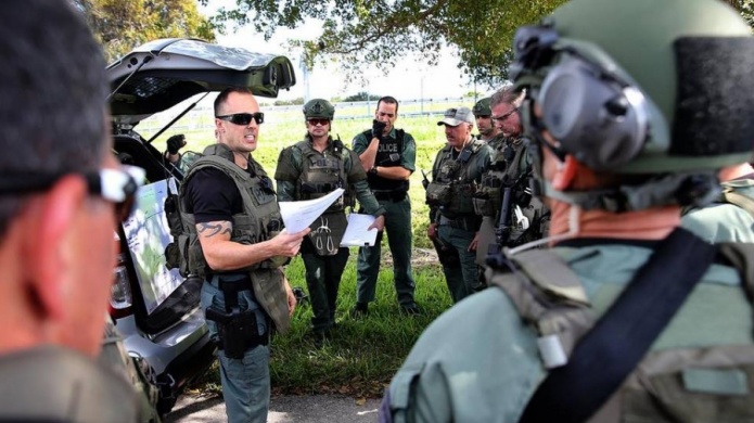 Video: Un total de 17 arrestados en redada contra la heroína en Florida