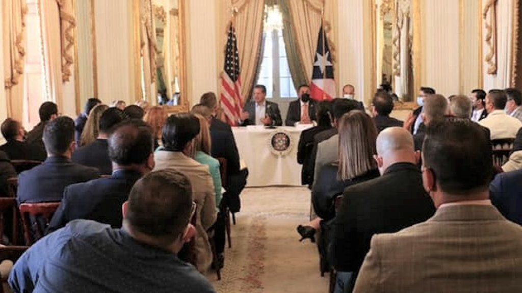  Alcaldes federados se re&uacute;nen con el gobernador para conocer estado de los proyectos de reconstrucci&oacute;n, infraestructura y cierre de vertederos 