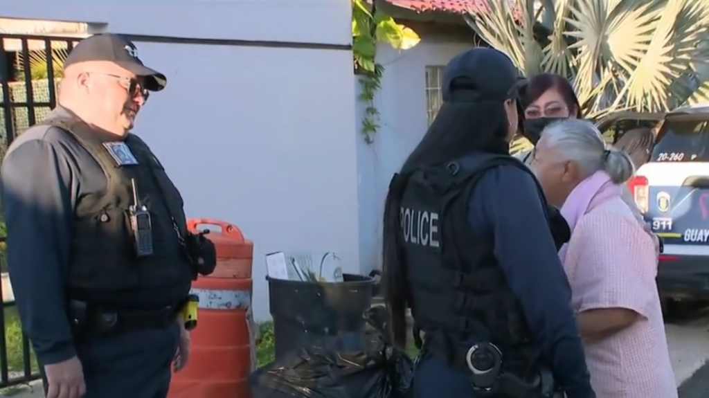  Video: Arrestan a hombre armado que se &ldquo;atrinchero&rdquo; en la residencia de su madre en Guaynabo 