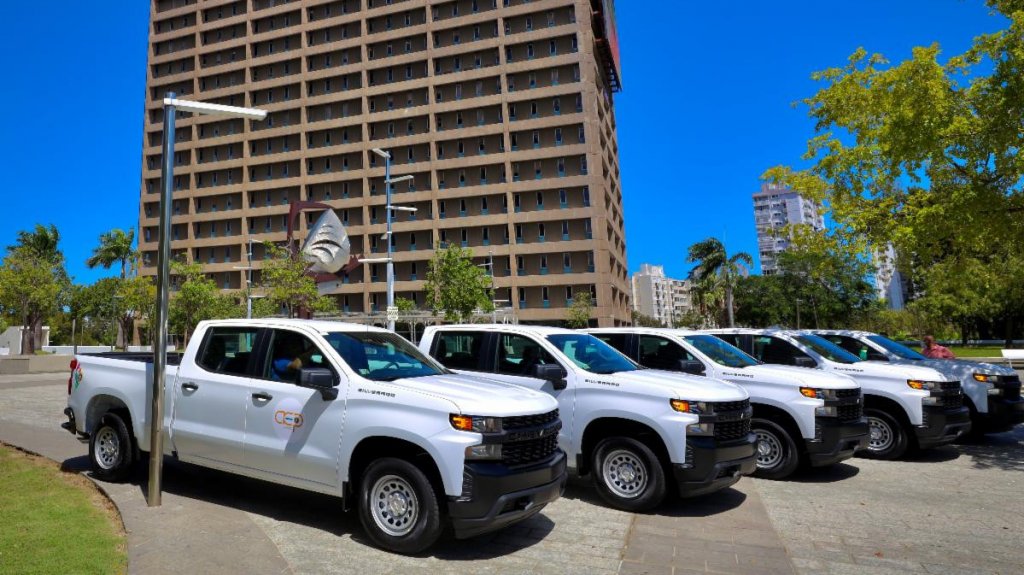  Edificios P&uacute;blicos entrega veh&iacute;culos a brigadas de las nueve regiones, tras inversi&oacute;n de m&aacute;s de medio mill&oacute;n de d&oacute;lares 