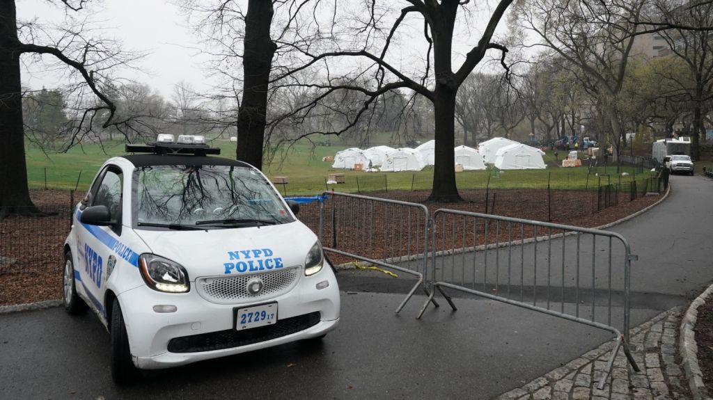  Cerca de 900 polic&iacute;as de Nueva York tienen coronavirus y casi 5.000 est&aacute;n de baja 