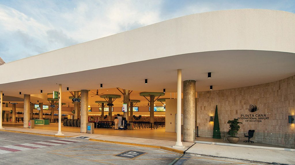  Ejecutivos de Aeropuerto Internacional de Punta Cana denuncian represalias de autoridades salientes 