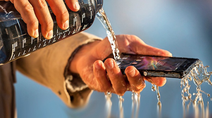 El 30% de los móviles en 2016 serán resistentes al agua