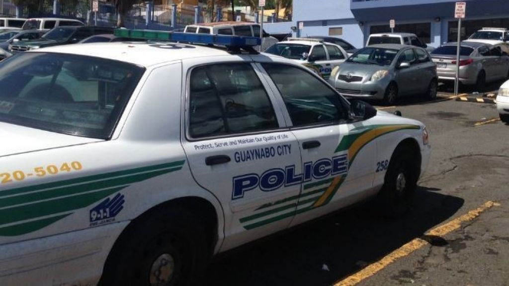  Polic&iacute;a municipal de Guaynabo resulta herido de bala mientras descargaba su arma de reglamento en Bayam&oacute;n 