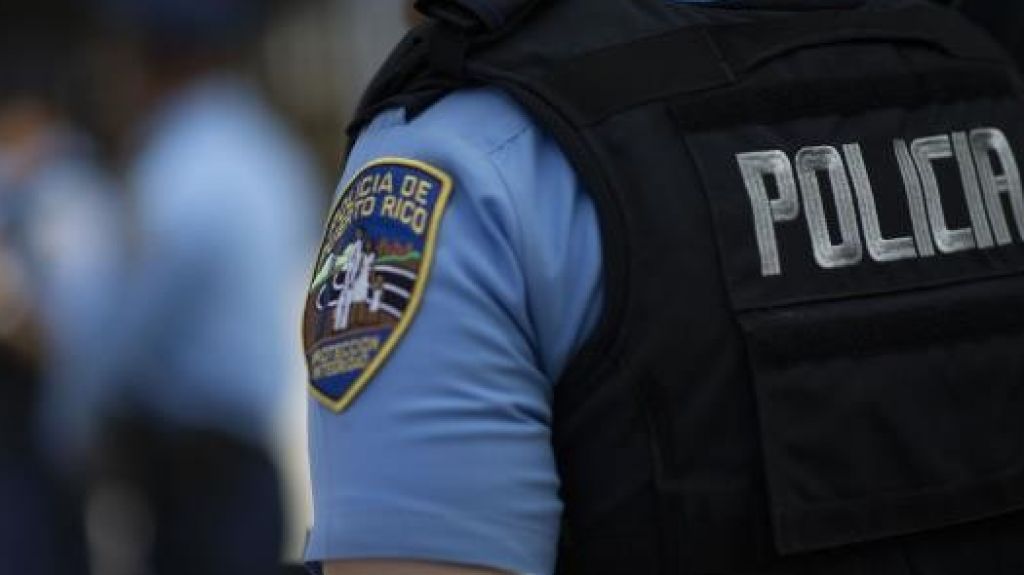  Roban guagua con varios art&iacute;culos de valor en su interior en Trujillo Alto 