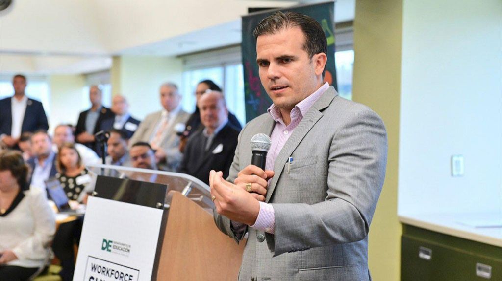  Gobernador participa de encuentro entre empresarios disponibles a ofrecer experiencias de trabajo a j&oacute;venes 