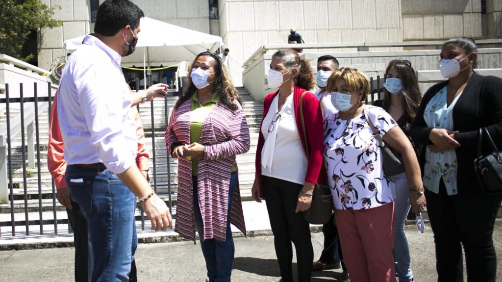  Candidatos PPD reclaman a Johnny M&eacute;ndez para que divulgue informaci&oacute;n de contratos en la C&aacute;mara de Representantes 