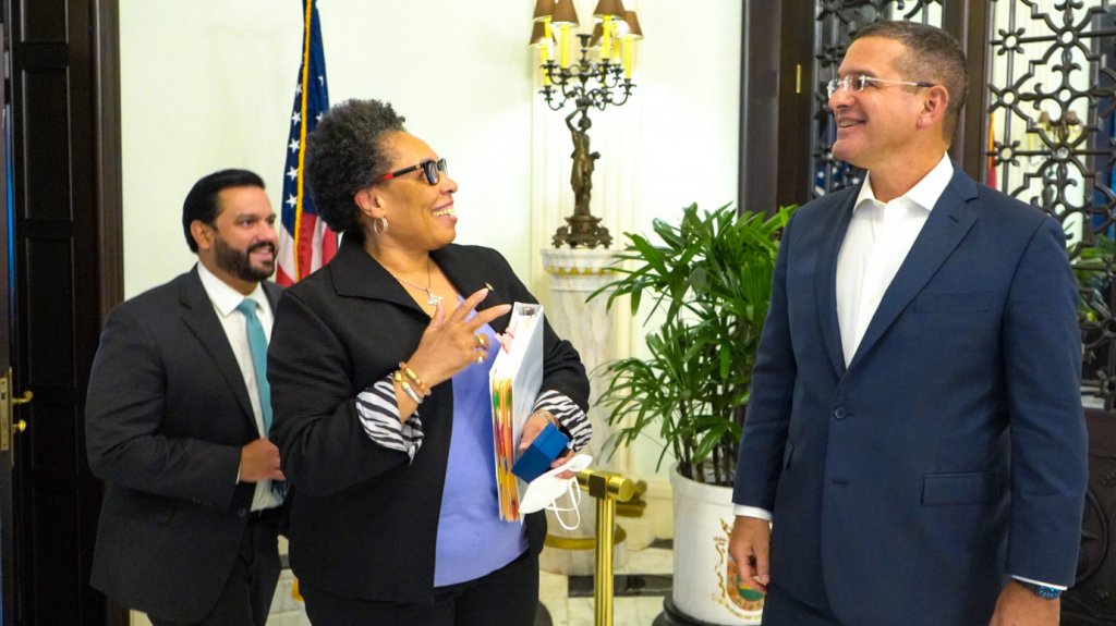  Gobernador firma Orden Ejecutiva para unirse a iniciativa federal &ldquo;House America&rdquo; 