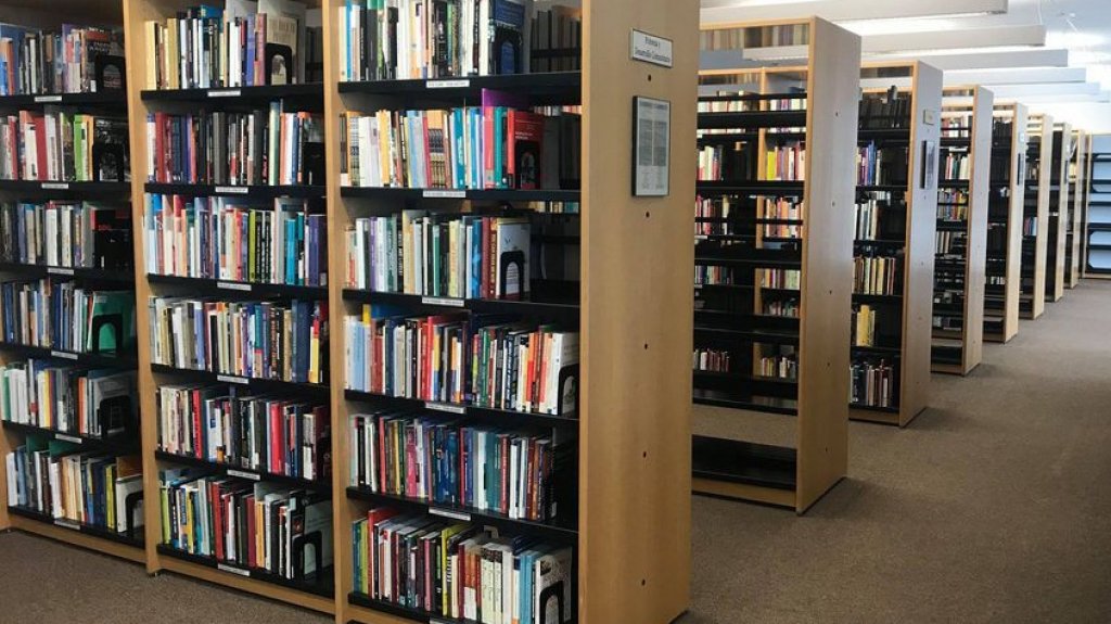  Fondos federales disponibles para museos y bibliotecas 