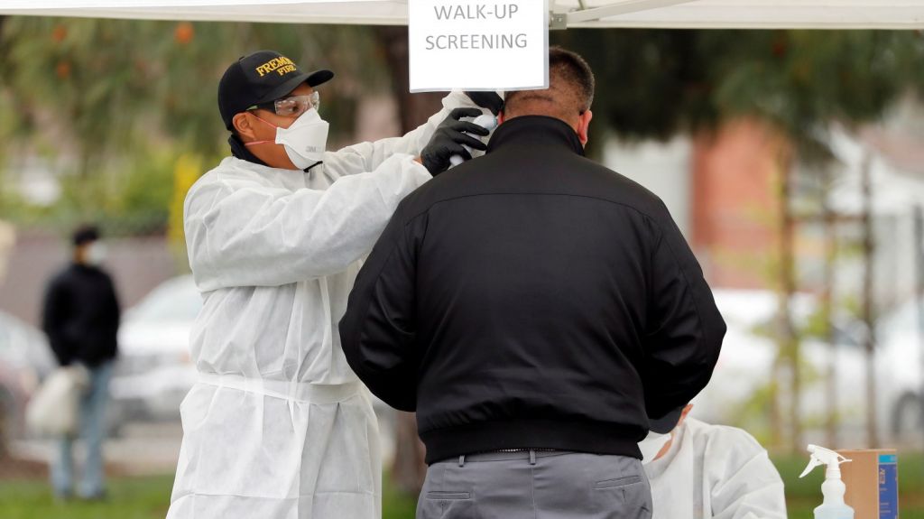  Muere m&eacute;dico de Florida por COVID-19 y seis empleados sanitarios dan positivo 