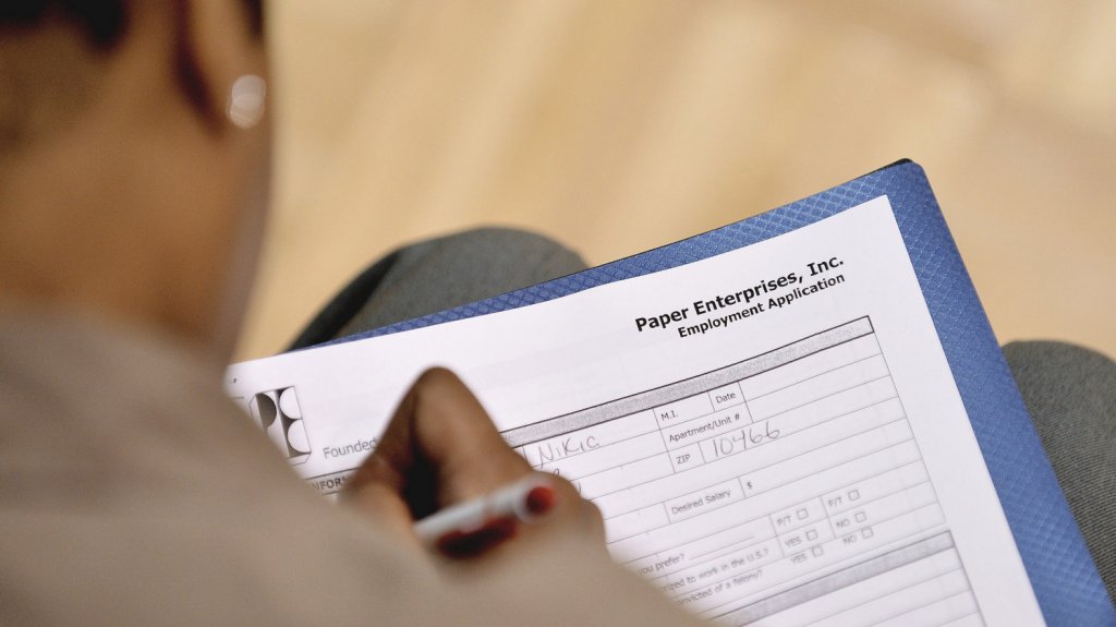  Suben a 870.000 las solicitudes semanales de subsidio por desempleo 