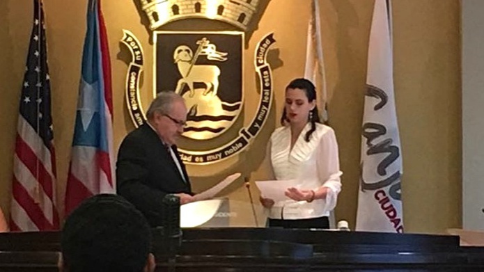 Juramenta nueva legisladora en San Juan